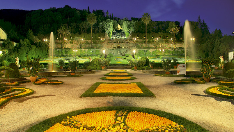 Pescia Giardino Garzoni Notte F03